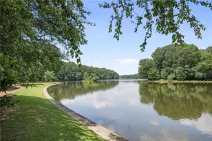 9470 Hillside Dr, Roswell, GA 30076 - Photo 27