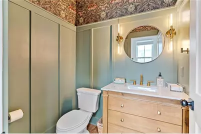 225 E Underwood Street, Cleveland, GA 30528 - Photo 17