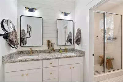 225 E Underwood Street, Cleveland, GA 30528 - Photo 19