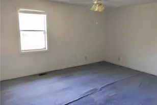 325 Watt St, Camilla, GA 31730 - Photo 9