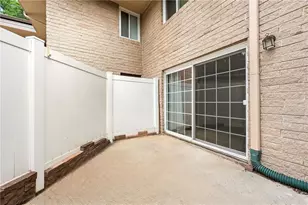 346 Carpenter Dr, Atlanta, GA 30328 - Photo 29