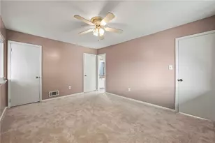 346 Carpenter Dr, Atlanta, GA 30328 - Photo 17