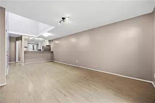 346 Carpenter Dr, Atlanta, GA 30328 - Photo 7