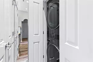 2881 Peachtree Rd NE, Atlanta, GA 30305 - Photo 25