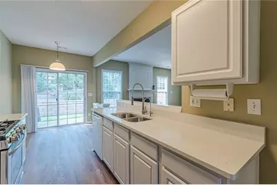 7010 Richland Court, Roswell, GA 30076 - Photo 17