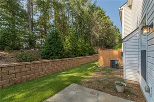 7010 Richland Ct, Roswell, GA 30076 - Photo 49