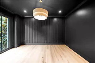 459 Karen Dr, Alpharetta, GA 30009 - Photo 9