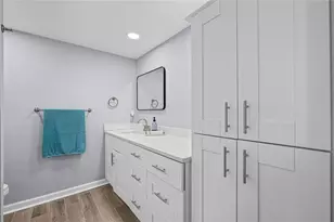 6851 Roswell Rd, Atlanta, GA 30328 - Photo 11