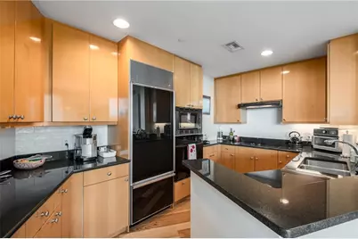 700 Park Regency Place NE #1906, Atlanta, GA 30326 - Photo 9