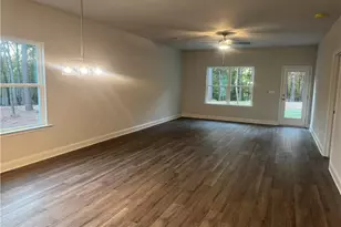 584 Walnut Crk Pkwy, Pendergrass, GA 30567 - Photo 13