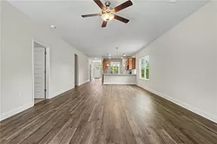584 Walnut Crk Pkwy, Pendergrass, GA 30567 - Photo 15