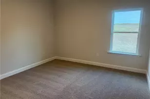 584 Walnut Crk Pkwy, Pendergrass, GA 30567 - Photo 15