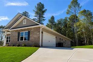 584 Walnut Crk Pkwy, Pendergrass, GA 30567 - Photo 3