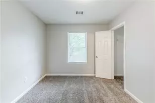 2123 Lown Farm Ln, Lithonia, GA 30058 - Photo 19