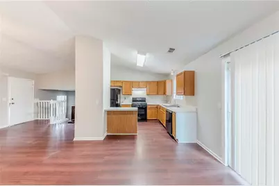 2123 Lown Farm Lane, Lithonia, GA 30058 - Photo 11