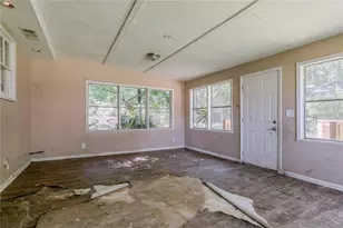 926 Bell Rd SE, Conyers, GA 30094 - Photo 9