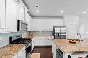 1030 Shy Ln, Marietta, GA 30060 - Photo 9