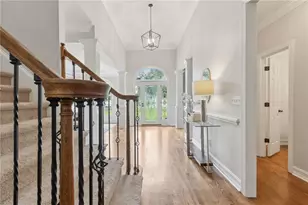 5105 Deerlake Dr, Alpharetta, GA 30005 - Photo 3