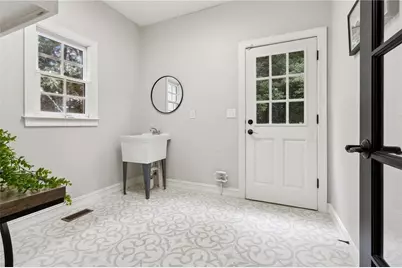 5105 Deerlake Drive, Alpharetta, GA 30005 - Photo 19