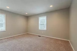 3633 Bunker Hill Dr SW, Atlanta, GA 30331 - Photo 19