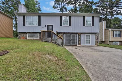 5598 Emerald Glen, Stone Mountain, GA 30088 - Photo 1