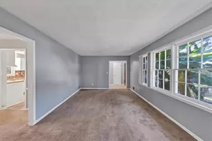 1328 Kimlie Ln, Decatur, GA 30035 - Photo 9