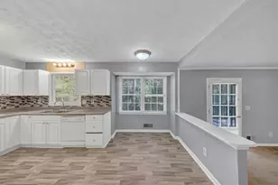 1328 Kimlie Ln, Decatur, GA 30035 - Photo 17