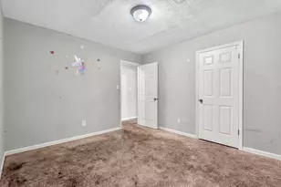 274 Park Ridge Ct, Riverdale, GA 30274 - Photo 9