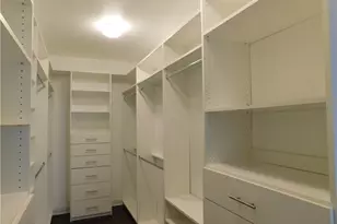 330 La Perla Dr, Sugar Hill, GA 30518 - Photo 25