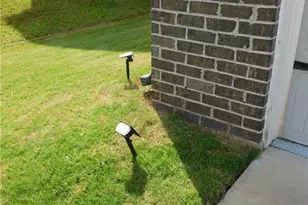 330 La Perla Dr, Sugar Hill, GA 30518 - Photo 35