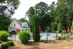 330 La Perla Dr, Sugar Hill, GA 30518 - Photo 45