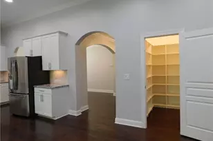 330 La Perla Dr, Sugar Hill, GA 30518 - Photo 19