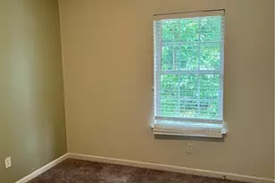 6076 Camden Forrest Dr, Riverdale, GA 30296 - Photo 11