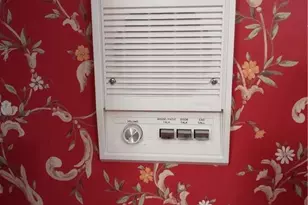 5015 Shadow Path Ln SW, Lilburn, GA 30047 - Photo 11