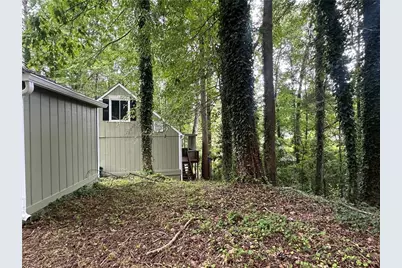 4911 Martins Crossing Road, Stone Mountain, GA 30088 - Photo 15