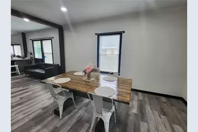 303 Carleeta Street, Barnesville, GA 30204 - Photo 7