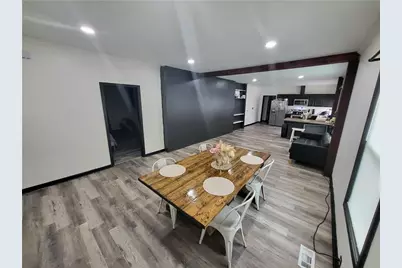 303 Carleeta Street, Barnesville, GA 30204 - Photo 5