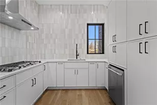 130 Legion Dr, Buford, GA 30518 - Photo 31