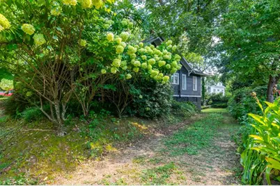 242 Haralson Avenue NE, Atlanta, GA 30307 - Photo 55