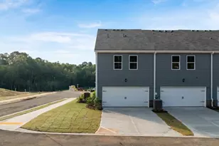 6745 Leigh St, Flowery Branch, GA 30542 - Photo 5