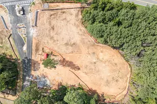 720 Oaks Trail W, Milton, GA 30004 - Photo 1