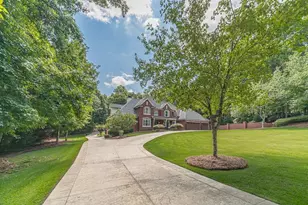 2431 Rabbit Farm Cir, Loganville, GA 30052 - Photo 5