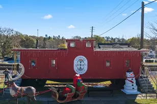 6737 Leigh St, Flowery Branch, GA 30542 - Photo 107