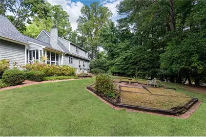 8205 Innsbruck Drive, Atlanta, GA 30350 - Photo 41