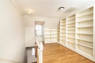 8205 Innsbruck Dr, Atlanta, GA 30350 - Photo 33