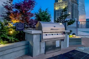 3324 Peachtree Rd NE, Atlanta, GA 30326 - Photo 41