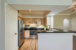 3777 Peachtree Rd NE, Atlanta, GA 30319 - Photo 17