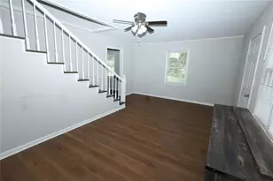 218 E East Bonacre Rd, Cataula, GA 31804 - Photo 11