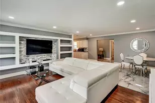 5521 Joeclay Dr, Stone Mountain, GA 30088 - Photo 11