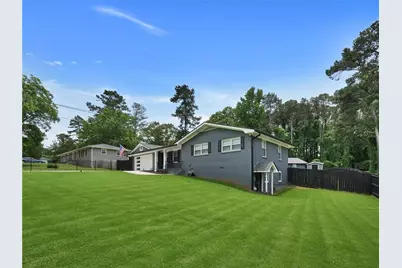 5521 Joeclay Drive, Stone Mountain, GA 30088 - Photo 5